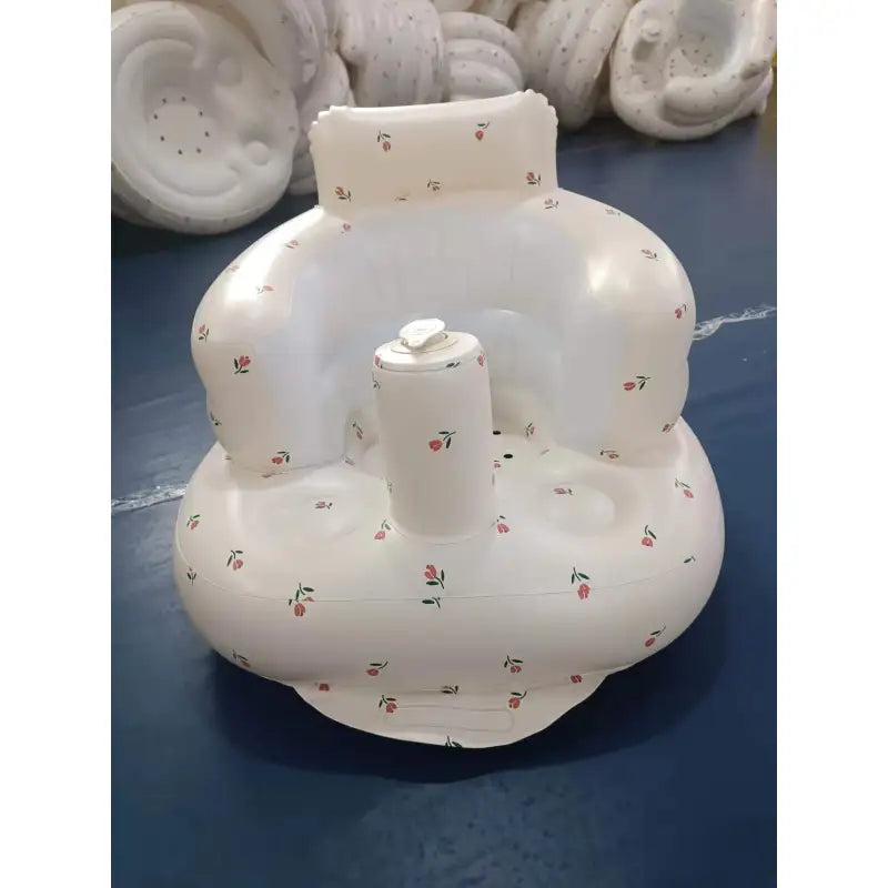 Lumora TinyThrone inflatable baby chair seat